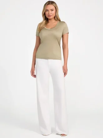 Eco Light Basic V-Neck Tee