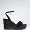 Everly Charm Wedge