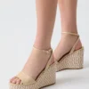 Everly Charm Wedge