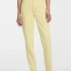 G06 Mom Jeans