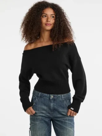 Guess Originals Eco Off-Shoulder Sweater