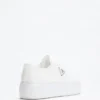 Joezi Low-Top Flatform Sneakers