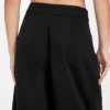 Junny Twill Capri Pants