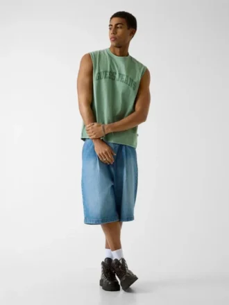 Sleeveless T-Shirt