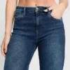 Victoria Flared Jeans