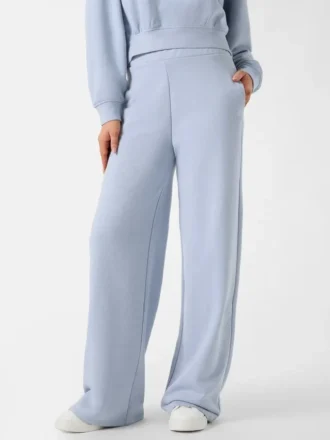 Wide-Leg Pants