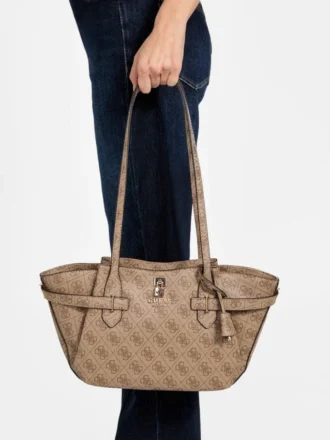 Yesba Quattro G Girlfriend Shoulder Satchel